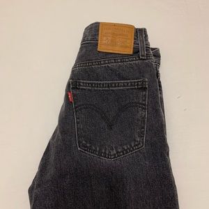 Levi’s size 25 Women